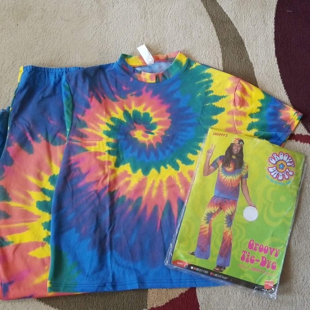 Costume - Picture 4 of 4